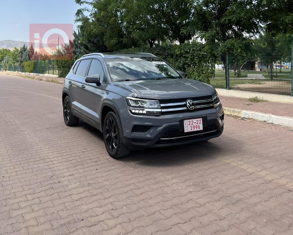 فولكسفاغن تاوس